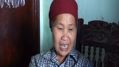 Anh Nguyễn Văn Hùng - nguyên xóm trưởng trình bày sự việc với PV Dân trí.