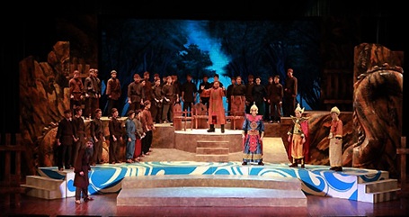 Mãn nhãn đêm cải lương Mai Hắc Đế