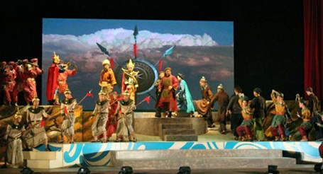 Mãn nhãn đêm cải lương Mai Hắc Đế