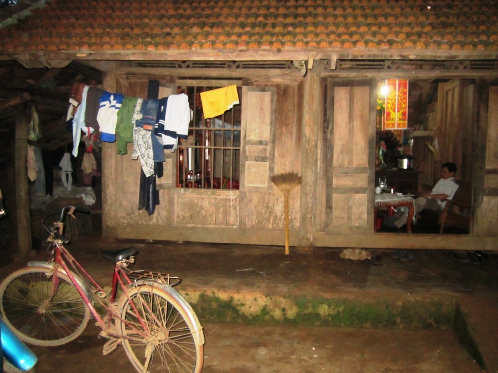 Gia đình Tuấn nhiều năm là hộ nghèo.