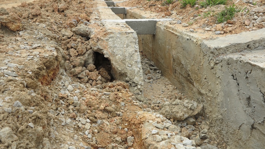 Công trình không đảm bảo chất lượng nên chủ đầu tư kiên quyết không nhận bàn giao.