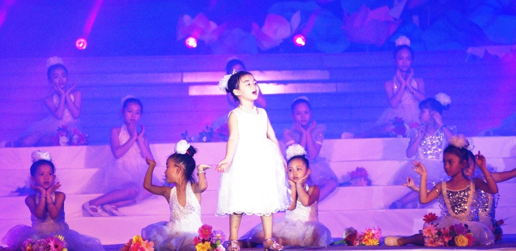  Đêm qua em mơ gặp Bác Hồ - một ca khúc đẹp mà các bé đã mang đến trong chương trình 