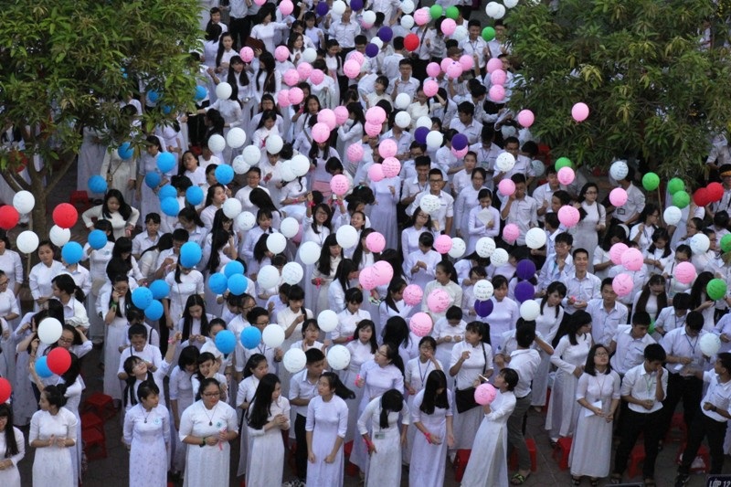 Giờ chia tay đã đến.