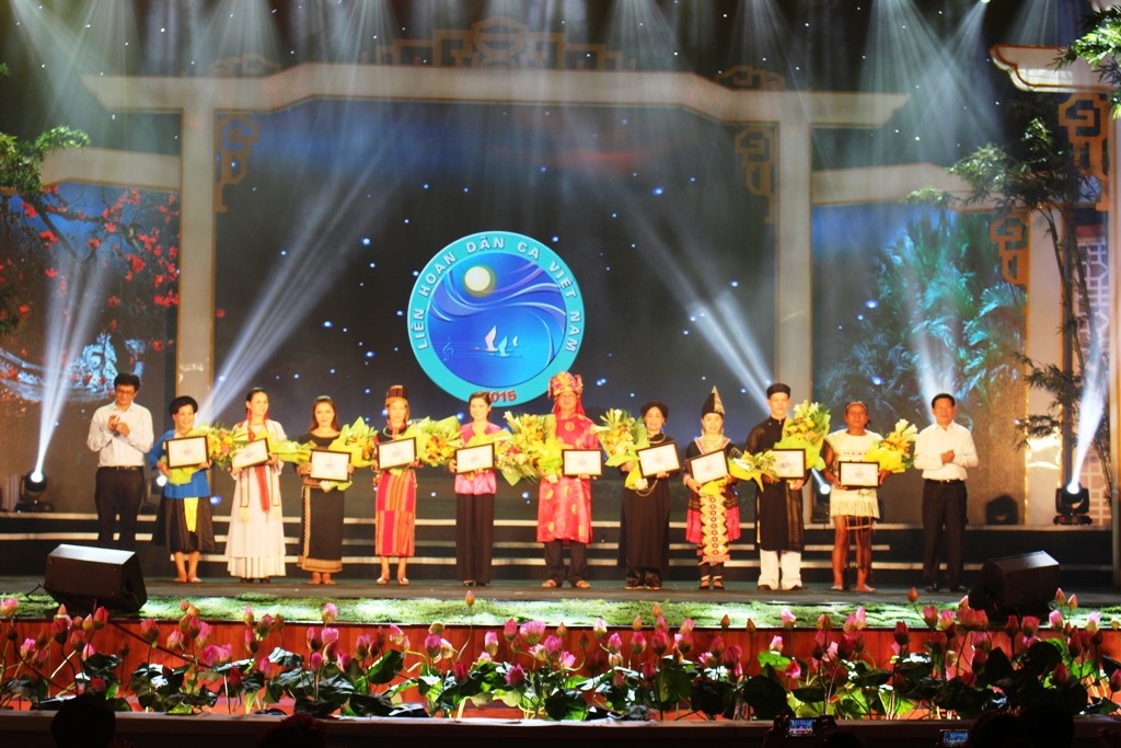 Trao giải A cho các tiết mục.