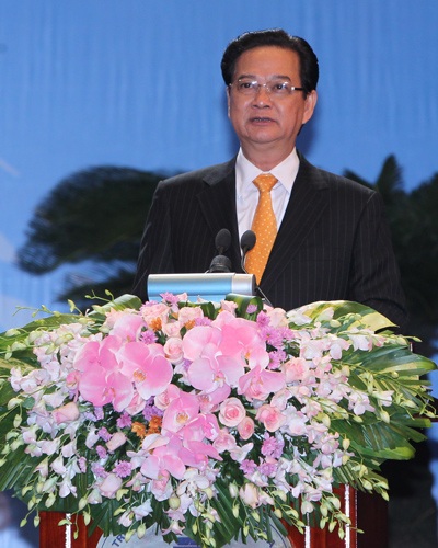 Thủ tướng công bố Ngày Pháp luật Việt Nam - 1 Thủ tướng Nguyễn Tấn Dũng công bố Ngày pháp luật Nước CHXHCN Việt Nam.