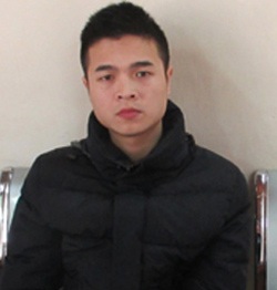 Xuân về Hà Nội, gặp 2 chiến sĩ CSGT bắt cướp trên phố - 4 2 đối tượng lưu manh không thoát khỏi bàn tay của CSGT CA TP Hà Nội.