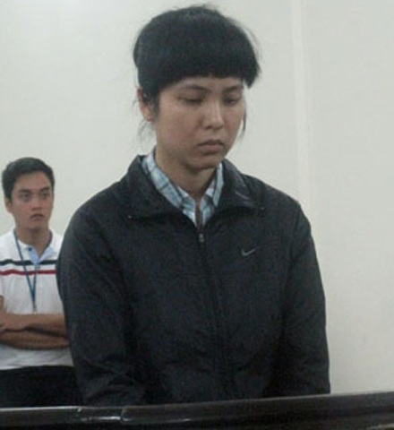 Hà Nội: Buôn ô tô, xe máy, "kiều nữ" chiếm đoạt 15 tỷ đồng - 1 Lạm dụng tín nhiệm chiếm đoạt tài sản, Phan Thị Thúy Hằng lĩnh án chung thân.