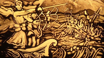 Xúc động xem video họa tranh cát “Nam quốc sơn hà giữa Trường Sa” - 3 Bài thơ Nam quốc sơn hà được ví như bản Tuyên ngôn độc lập đầu tiên của Việt Nam.