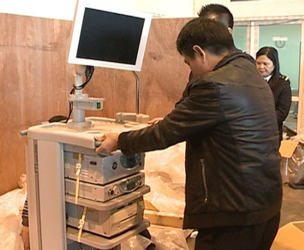 Vụ tuồn thiết bị y tế hết “đát” vào Việt Nam: Khởi tố các lãnh đạo công ty - 2 Các đối tượng khai nhập máy mới 100% nhưng lại nhập toàn máy móc thiết bị y tế hát đát vào Việt Nam