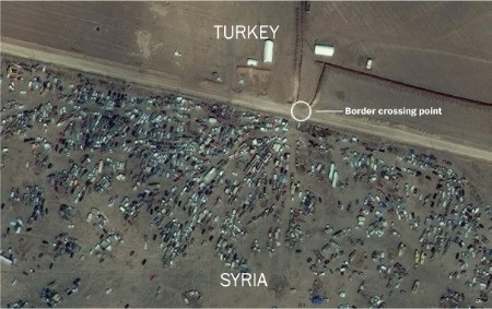 Giao tranh ác liệt tại điểm nóng Kobane nhìn từ vệ tinh - 2 Giao tranh ác liệt tại điểm nóng Kobane nhìn từ vệ tinh