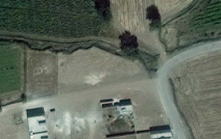 Giao tranh ác liệt tại điểm nóng Kobane nhìn từ vệ tinh - 10 Các phòng tuyến cũng xuất hiện ngày một nhiều