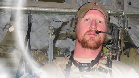 Bùng phát tranh cãi về danh tính người bắn chết Bin Laden - 1 Robert O'Neill khẳng định đã hạ Bin Laden với 3 phát đạn vào đầu