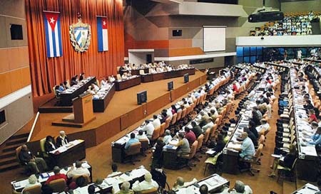 Quốc hội Cuba phê chuẩn bình thường hóa quan hệ với Mỹ - 1 Một phiên họp của quốc hội Cuba
