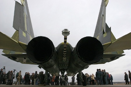 Điểm mặt những vũ khí tối tân làm nên sức mạnh quân sự Nga - 3 MIG 29K – mẫu chiến đấu cơ được thiết kế dành riêng cho tàu sân bay. (Ảnh: