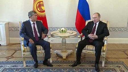 Tổng thống Putin tái xuất sau 10 ngày vắng bóng - 1 Tổng thống Putin tái xuất sau 10 ngày vắng bóng