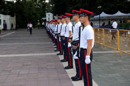 Cận cảnh lễ rước linh cữu ông Lý Quang Diệu tới tòa nhà quốc hội Singapore - 6 Đội nghi thức sẵn sàng cho thời khắc quan trọng