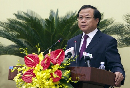 Bí thư Hà Nội: Cần "cảnh báo" những cán bộ chỉ lo vun vén cho bản thân - 1 Bí thư Hà Nội cho rằng, cần phải cảnh báo cán bộ ngại va chạm