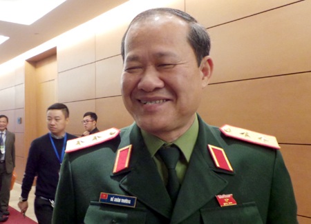 Trung tướng Bế Xuân Trường cho rằng việc dừng dự án được toàn dân ủng hộ