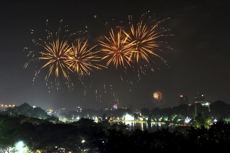 Hà Nội sẽ bắn pháo hoa tầm cao ở 5 điểm