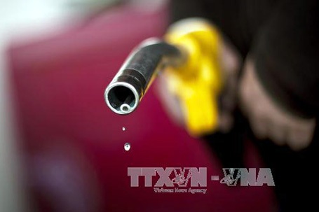 Giá dầu mỏ thế giới bất ngờ tăng mạnh - 1 Đọc những thông tin kinh tế - tài chính mới nhất trên