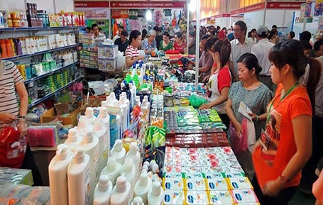Hàng Thái: Nỗi ám ảnh quay trở lại - 2 Hàng mỹ phẩm Thái Lan được nhiều người Việt ưa chuộng