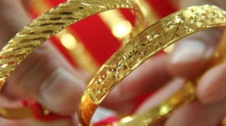 Chốt cả năm, người giữ vàng thu lãi 160.000 đồng - 1 Chốt cả năm, người giữ vàng thu lãi 160.000 đồng
