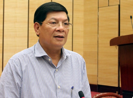 Ông Nguyễn Quốc Hùng - Phó Chủ tịch UBND TP Hà Nội - nhận lỗi, xin tiếp thu ý kiến nhân dân
