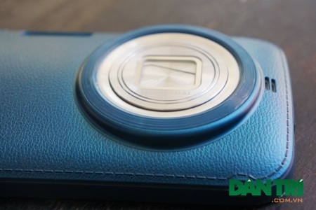 Cận cảnh Galaxy K Zoom đầu tiên tại Việt Nam - 10 Mặt khác nó còn là một phụ kiện làm đẹp cho K Zoom