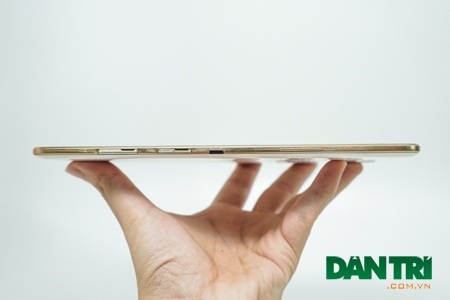 Đập hộp bộ đôi Galaxy Tab S chính hãng tại Việt Nam - 7 Đặc biệt máy khá mỏng, đạt độ mỏng ấn tượng 6,6 mm