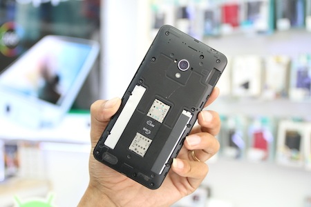 Pin của máy cũng không thể tháo rời