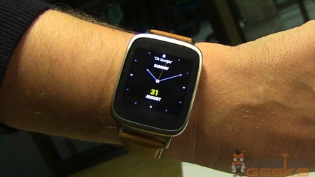 Loạt smartwatch ấn tượng vừa trình diễn tại IFA 2014 - 1 Trên tay chiếc đồng hồ thông minh đầu tiên của Asus mang tên ZenWatch