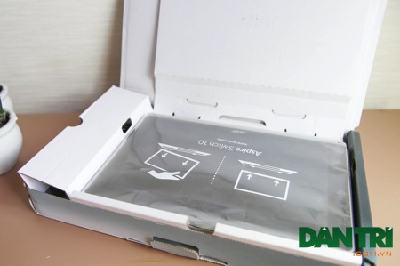 Đập hộp máy tính bảng lai Acer Switch 10 đầu tiên tại Việt Nam - 4 Bên trong được sắp xếp khá gọn gàng