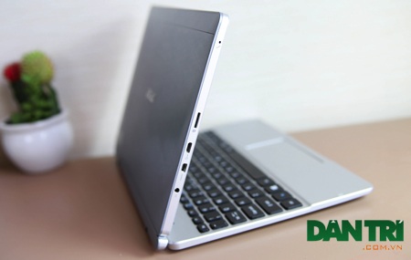 Đập hộp máy tính bảng lai Acer Switch 10 đầu tiên tại Việt Nam - 18 Đây là cạnh trái của máy
