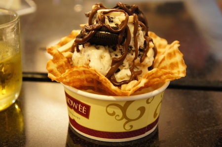 Tại sao chúng ta nghiện ăn vặt?