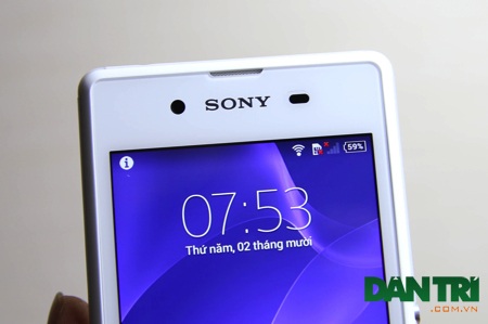 Cận cảnh Xperia E3 tầm trung giá 5 triệu sắp bán tại Việt Nam - 16 Camera mặt trước chuẩn VGA