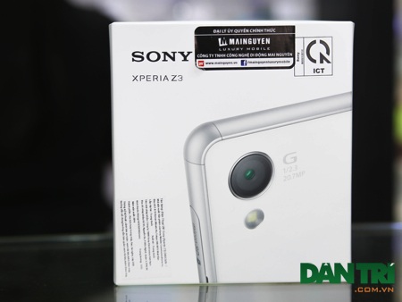 Đập hộp Xperia Z3 chính hãng tại Việt Nam - 2 Hộp đựng sản phẩm