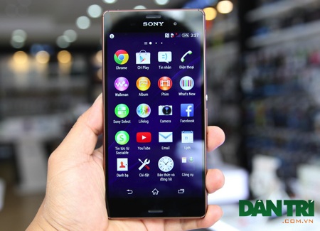 Đập hộp Xperia Z3 chính hãng tại Việt Nam - 11 Ở mặt trước, màn hình của máy thể hiện màu sắc khá rực và đẹp mắt