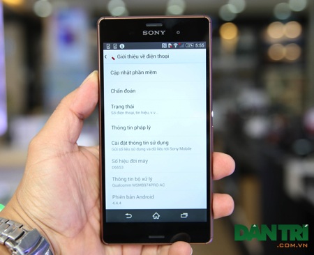 Đập hộp Xperia Z3 chính hãng tại Việt Nam - 16 Máy khởi chạy nền tảng Android 4.4 Kitkat