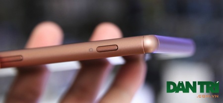 Đập hộp Xperia Z3 chính hãng tại Việt Nam - 9 Và khá cá tính