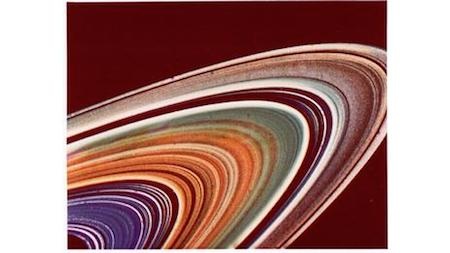 Những nhiếp ảnh gia vũ trụ đầu tiên - 2 Một phần sao Thổ, tày Voyager 2, 1981 (Nasa)