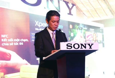 Sony trưng bày loạt sản phẩm gây chú ý tại Sony Show 2014 - 1 Ông Yuzo Otsuki, Tổng Giám đốc công ty TNHH Sony Electronics Việt Nam