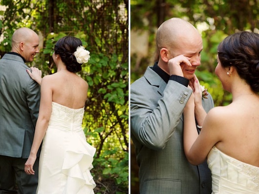 Anh hạnh phúc quá nên không cầm nổi nước mắt