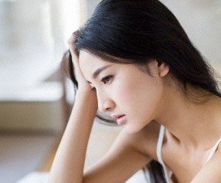 Hiếm muộn, có nên nhận nuôi con của em chồng?