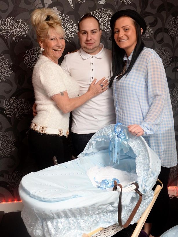 Mẹ của Sean khẳng định dù thế nào vẫn luôn ở bên con trai