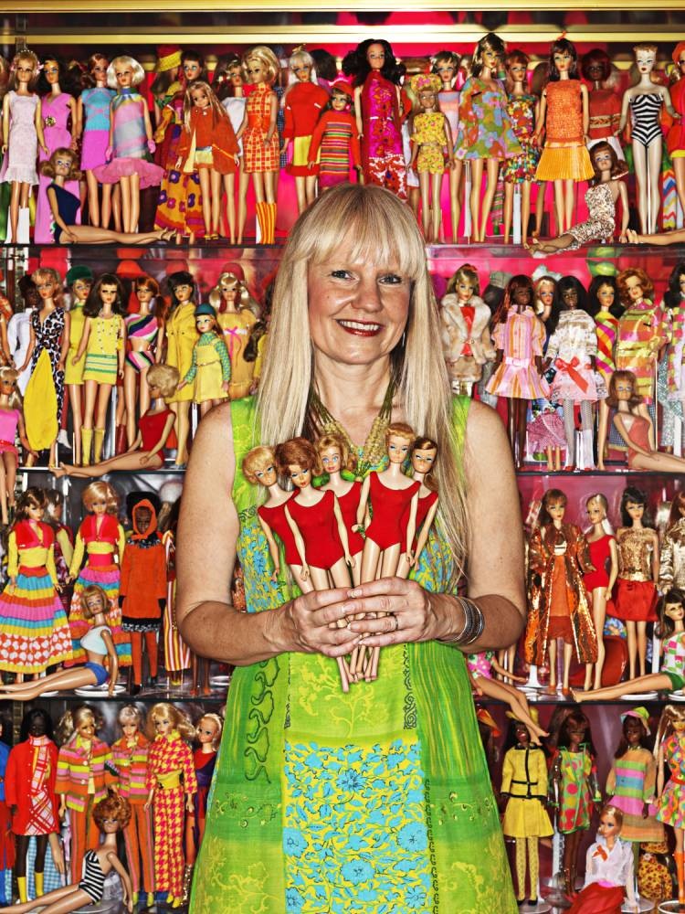 Người phụ nữ có bộ sưu tập búp bê Barbie "khủng" nhất thế giới - 2 Người phụ nữ có bộ sưu tập búp bê Barbie khủng nhất thế giới
