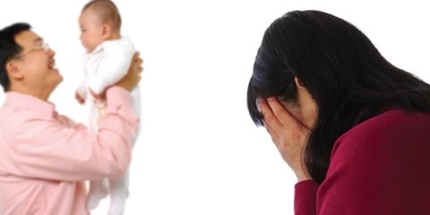 “Lộ” con riêng vì chồng “bỗng dưng keo kiệt” - 1 “Lộ” con riêng vì chồng “bỗng dưng keo kiệt”