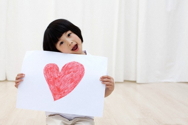 Dạy con biết yêu qua những hoạt động bổ ích