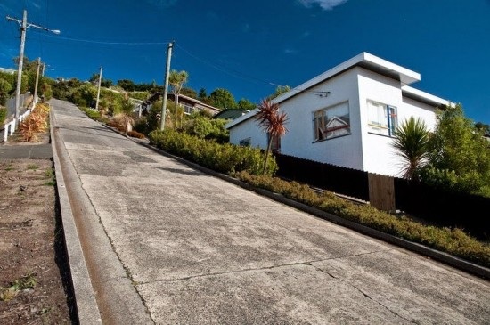 Ghé thăm con phố dốc nhất thế giới ở New Zealand - 1 Ghé thăm con phố dốc nhất thế giới ở New Zealand