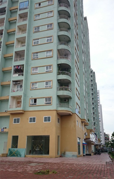 Hà Nội: Dân gánh giá nước cao vì chậm làm hồ sơ?