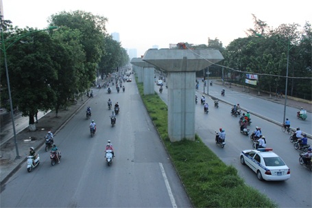 Hà Nội: Sĩ tử di chuyển thuận lợi đến trường thi - 2 Đường Nguyễn Trãi